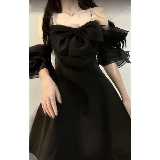 ĐẦM ĐEN 2S RỚT VAI TAY LOE NƠ NGỰC