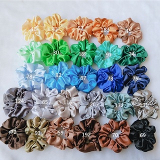 Cột tóc Scrunchies xinh xắn 1