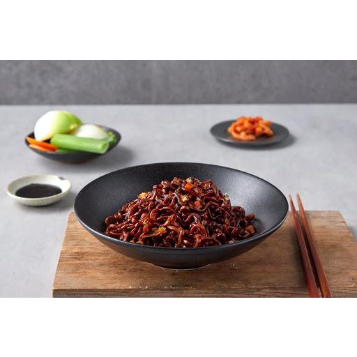 Mì tương đen Samyang dầu Olive Hàn Quốc 140g