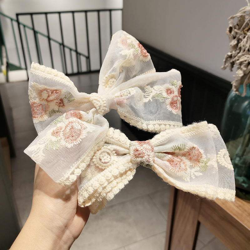 Kẹp Tóc Hình Hoa Hồng Xinh Xắn Dành Cho Nữ