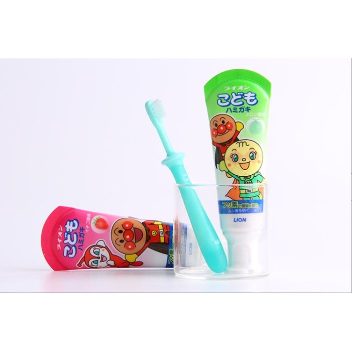 Kem Đánh Răng Lion cho bé