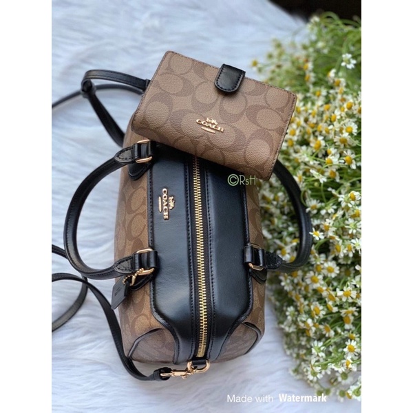 Túi C.oach trống mini logo