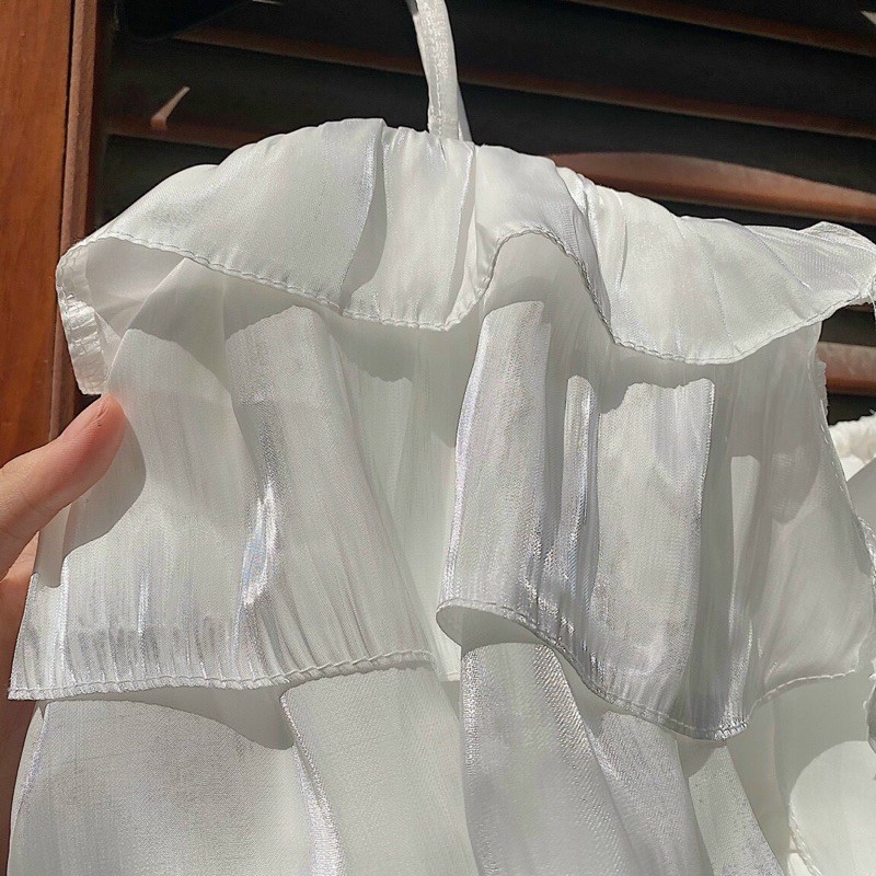 Áo Kiểu SAKURA TOP hai dây màu trắng thiết kế phần thân xếp bèo dây áo có điều chỉnh | BigBuy360 - bigbuy360.vn
