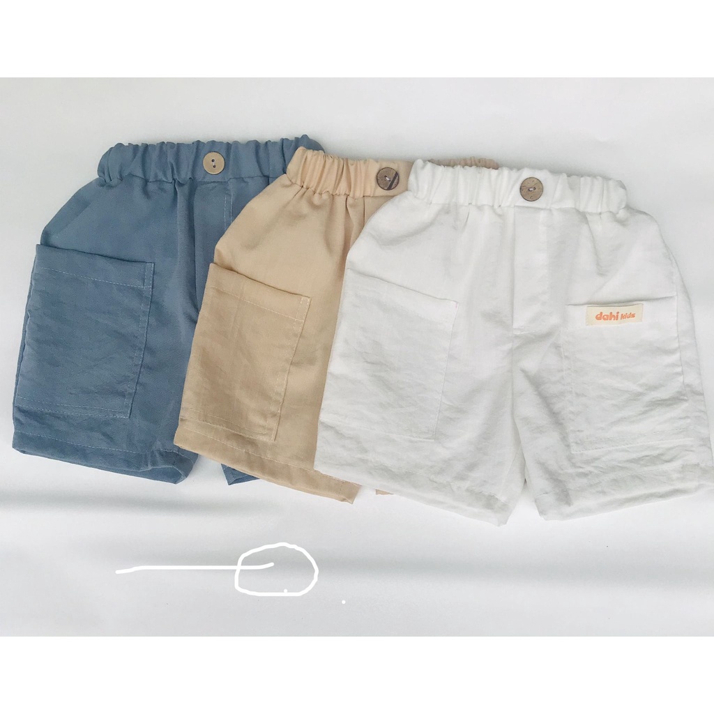 Quần Short Đùi Gắn Logo Cho Bé Trai Bé Gái Chất Đũi Xước Mát Nhẹ Thấm Hút Mồ Hôi Size 10-35kg