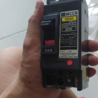 Aptomat TOSHIBA 20A