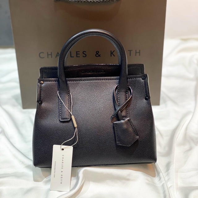 Túi công sở quai màu đen size 21,5