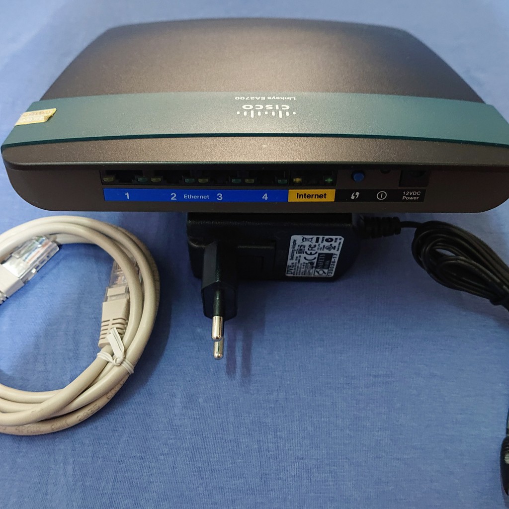 Bộ phát wifi Linksys EA2700 dual band 600Mbps gigabit | BigBuy360 - bigbuy360.vn