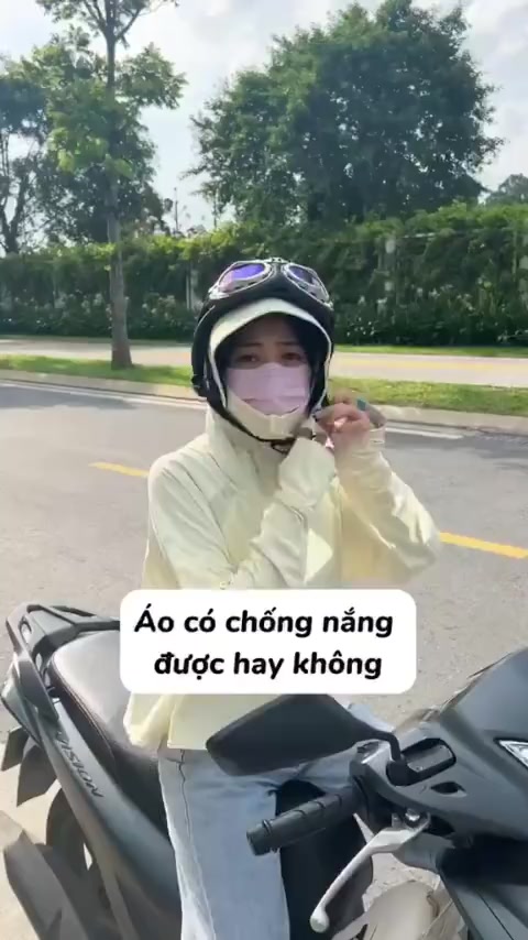 Áo khoác chống nắng nữ Thông Hơi vải thun lạnh khoác ngoài xuất nhật chống tia uv tia cực tím có mũ rộng vành A100 | BigBuy360 - bigbuy360.vn