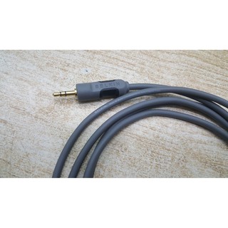 Dây 3.5 ra 2 AV Belkin