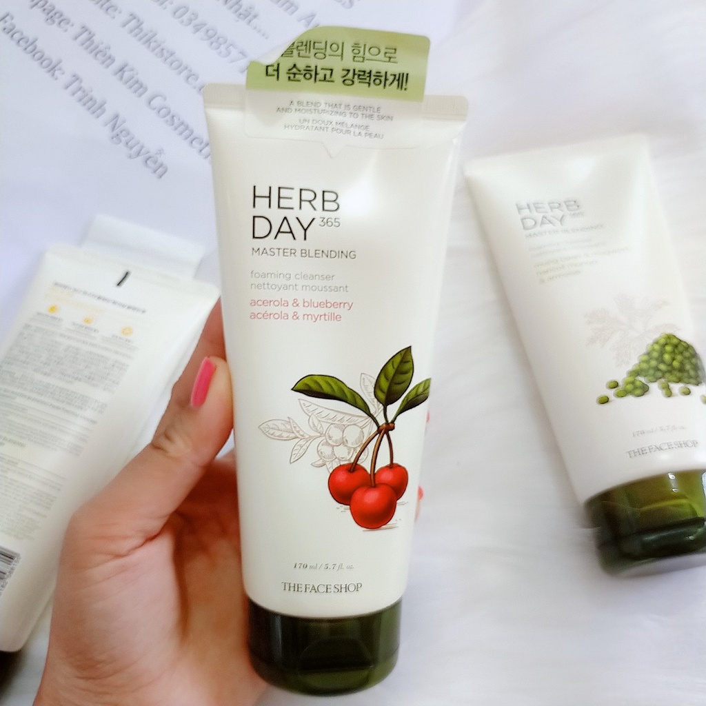 🍒CHERRY🍒 Sữa Rửa Mặt Herbday 365 Hàn Quốc Chiết Xuất Trái Cây Làm Sạch Da Hiệu Quả