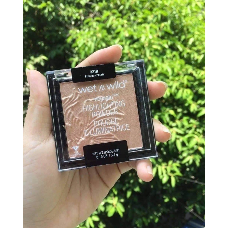 Phấn bắt sáng Wet n Wild MegaGlo Highlighting