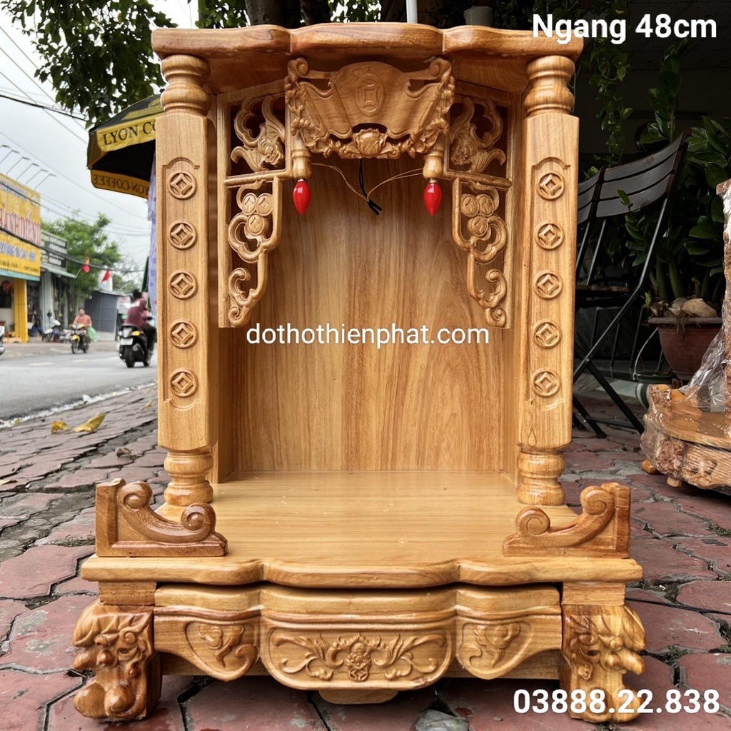 Bàn thờ thần tài ông địa gỗ gõ đỏ cột vuông ngang 48cm mẫu mới rất đẹp