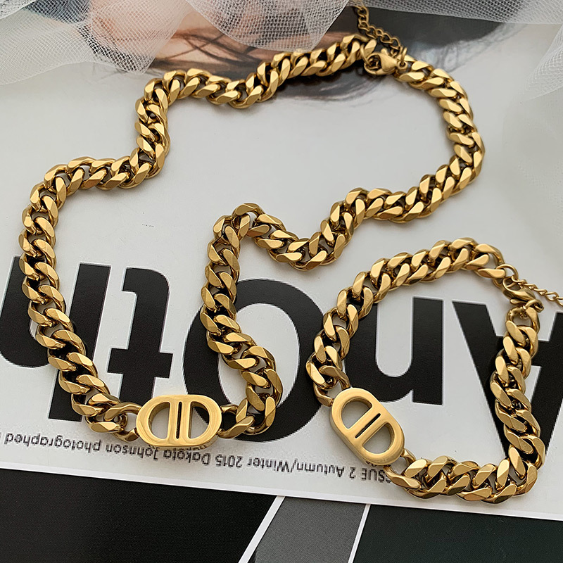 Vòng cổ thép titan dày mặt chữ D kép màu vàng kiểu hip hop mới cho nữ