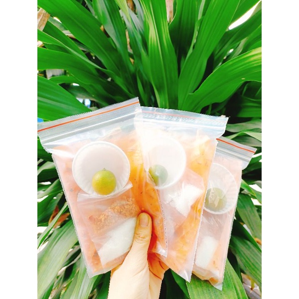 Bánh tráng đỏ ruốc