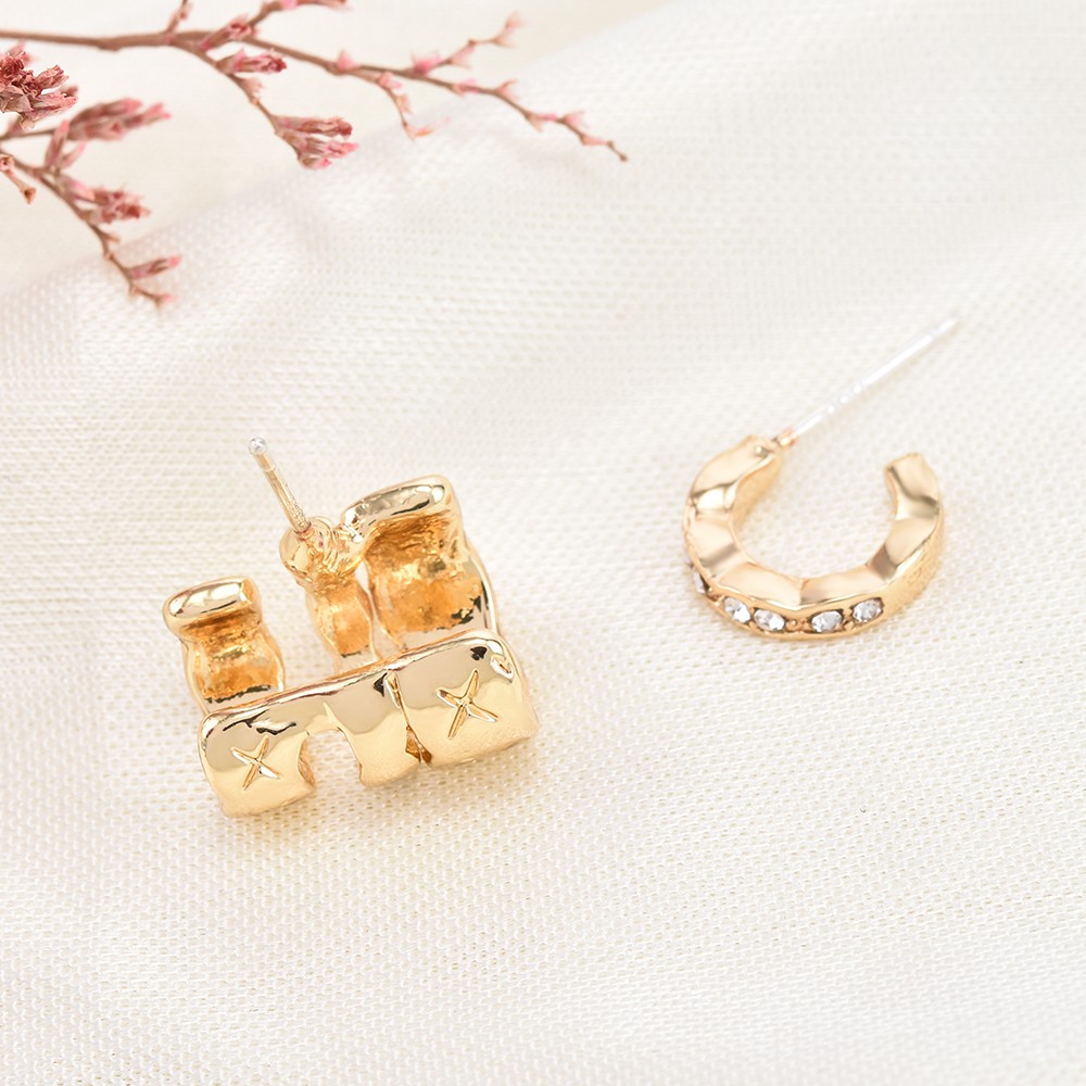 Bông Tai Kiểu Bất Đối Xứng Thời Trang Cho Nữ