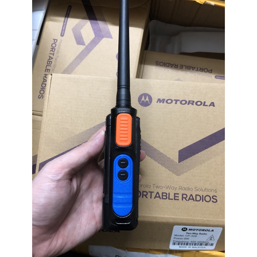 Bộ đàm Motorola CP328 Siêu Bền, cự ly 2-3Km, loa chống bụi, chống va đập, IP54