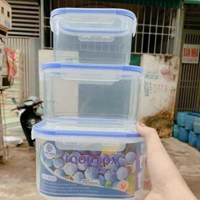 Hộp nhựa đựng thực phẩm dáng vuông Việt Nhật có nắp cài siêu tiện lợi, an toàn, sét 3 cái