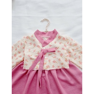Hanbok cách tân