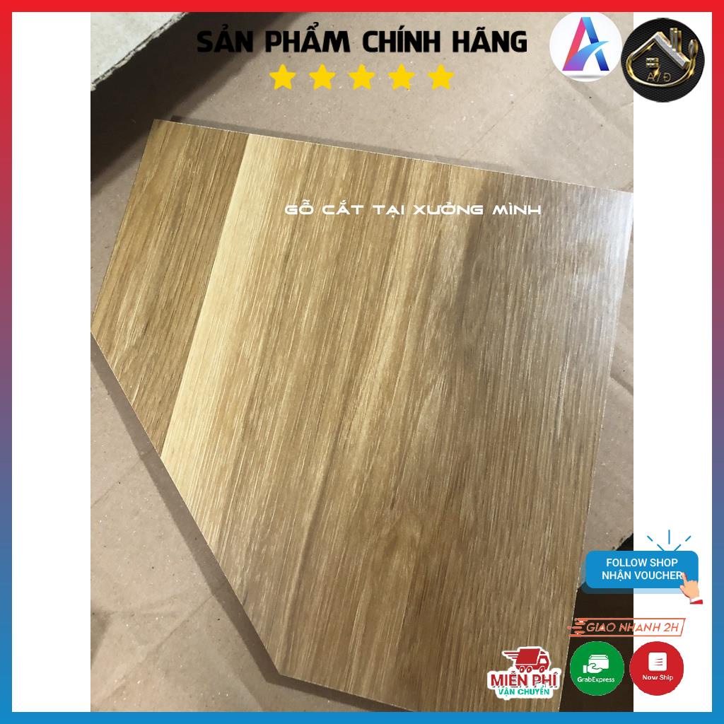 Mặt cắt gỗ tại xưởng, quý khách có thể đặt trước về để xem thoải