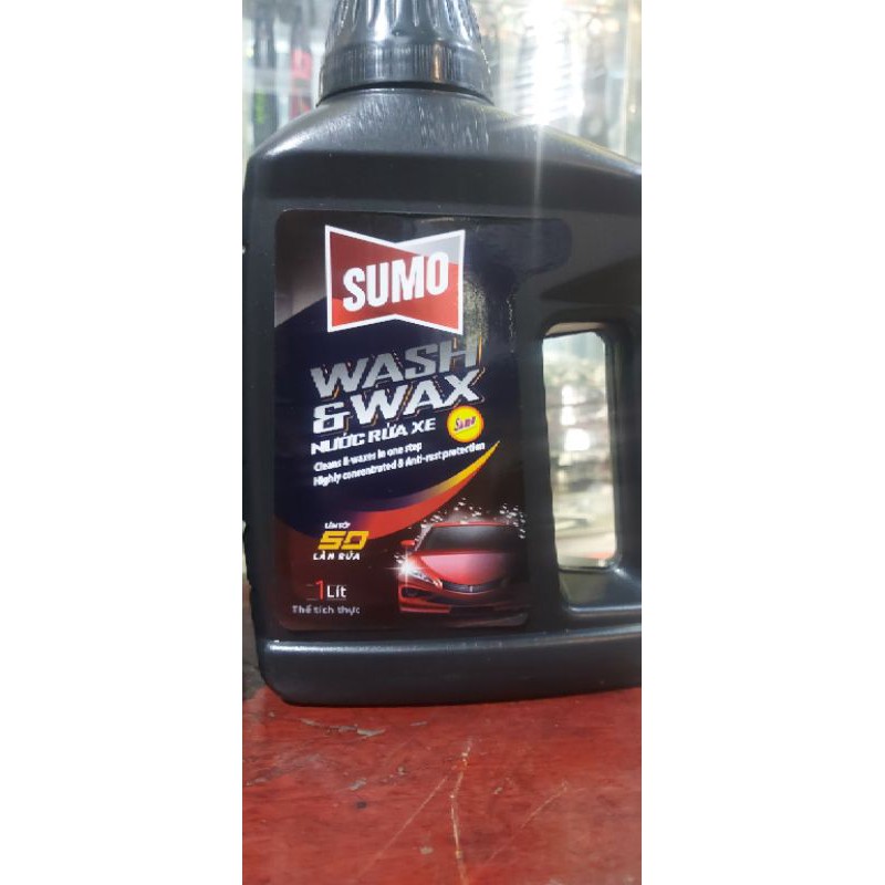 Nước rửa xe bảo vệ màu sơn xe Sumo Wash & Wax