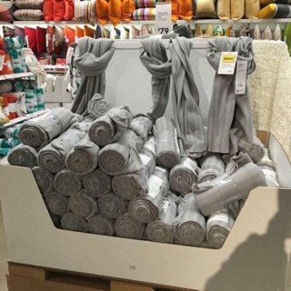 Chăn Ikea