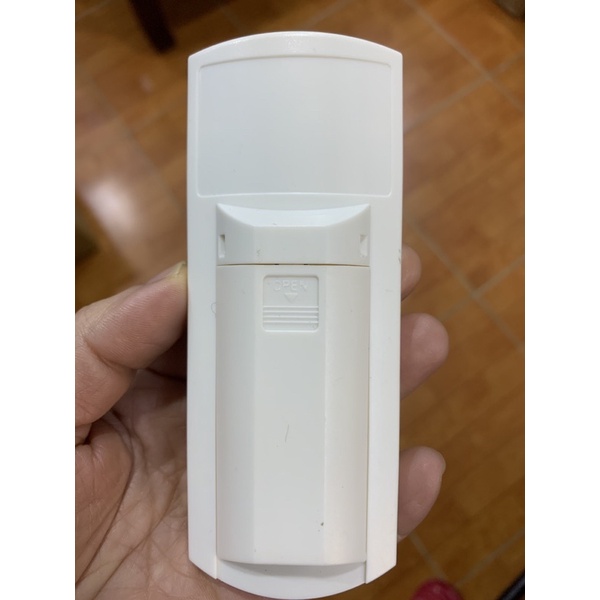 [Mã ELHA22 giảm 5% đơn 300K] Điều Khiển Remote máy lạnh điều hoà NAGAKAWA phím đỏ -Bh đổi mới -tặng kèm pin