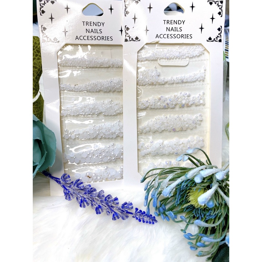 Trai nửa trang trí trắng + xà cừ
