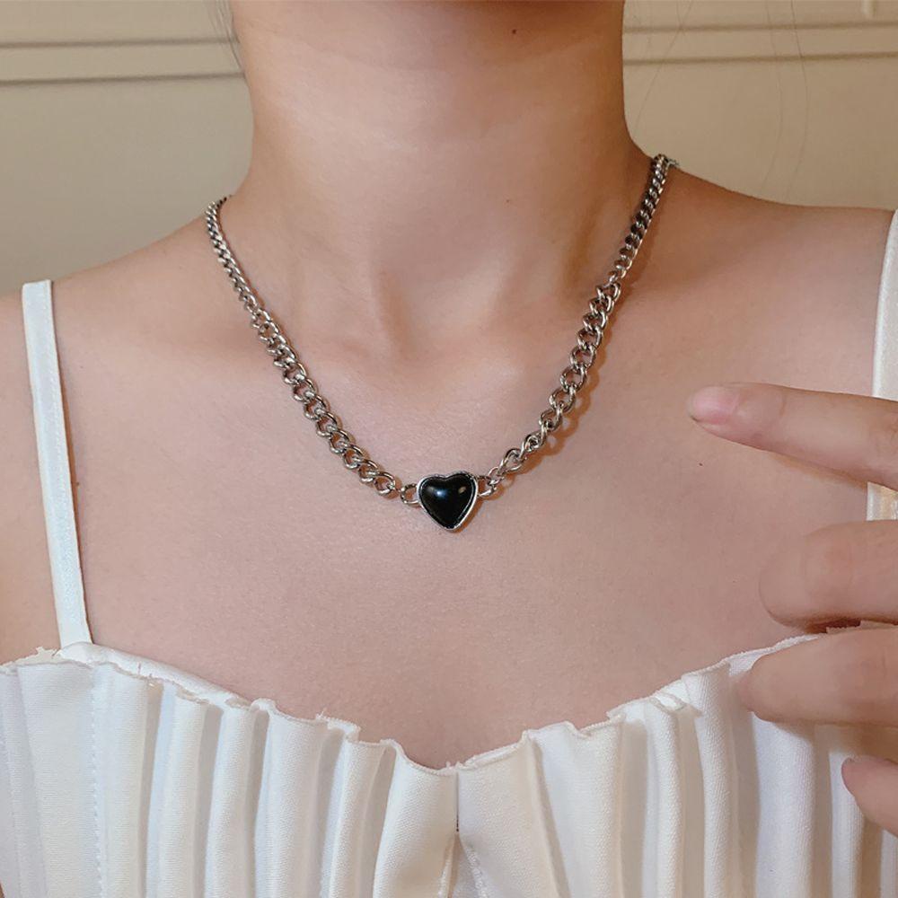 Vòng Cổ Choker Bằng Hợp Kim Mặt Trái Tim Phong Cách Punk Hàn Quốc Dành Cho Nữ