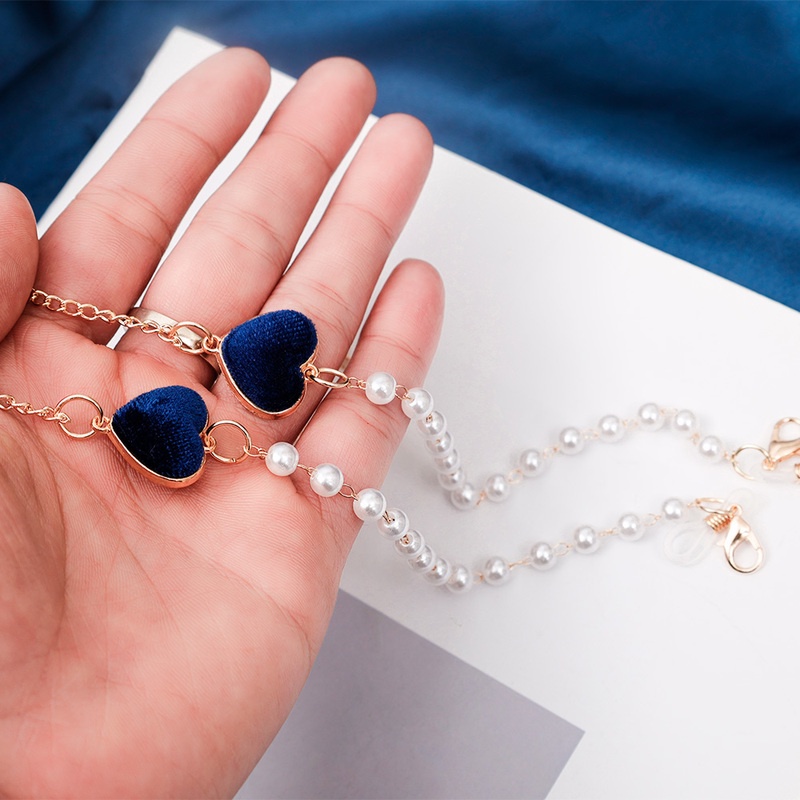 Dây Đeo Kính Mát Hình Trái Tim Chống Mất Thời Trang Dành Cho Nữ