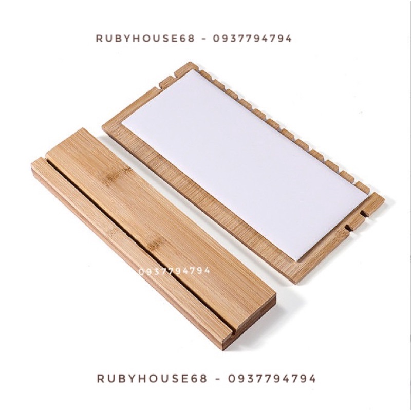 Kệ trưng dây chuyền gỗ