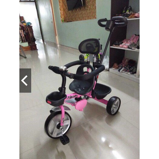 Xe đạp đẩy 3 bánh kiểu mới có bảo hiểm, để chân, cán đầy, tựa lưng, giỏ đồ