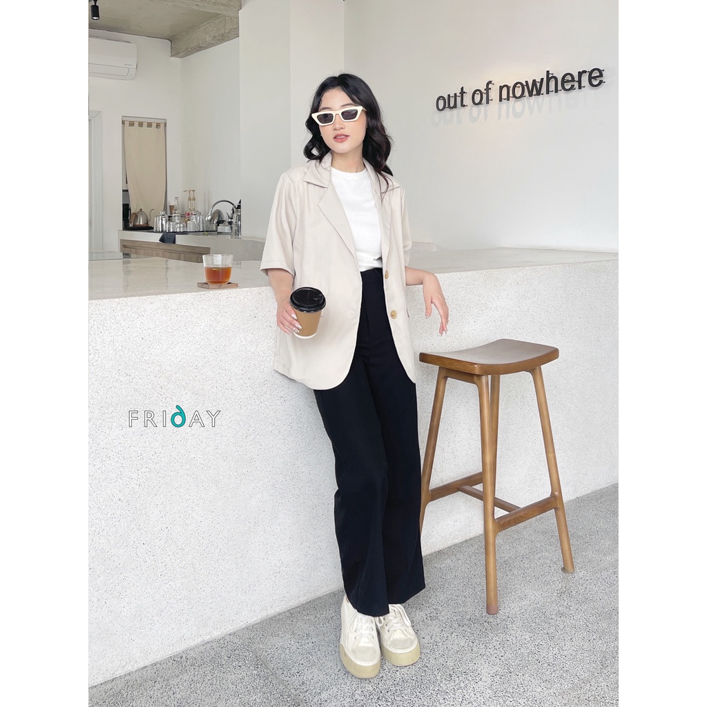 Áo blazer basic cộc tay đệm vai Hàn Quốc Friday 2BD118K | BigBuy360 - bigbuy360.vn