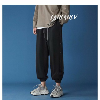 Men's style in loose - fitting pants