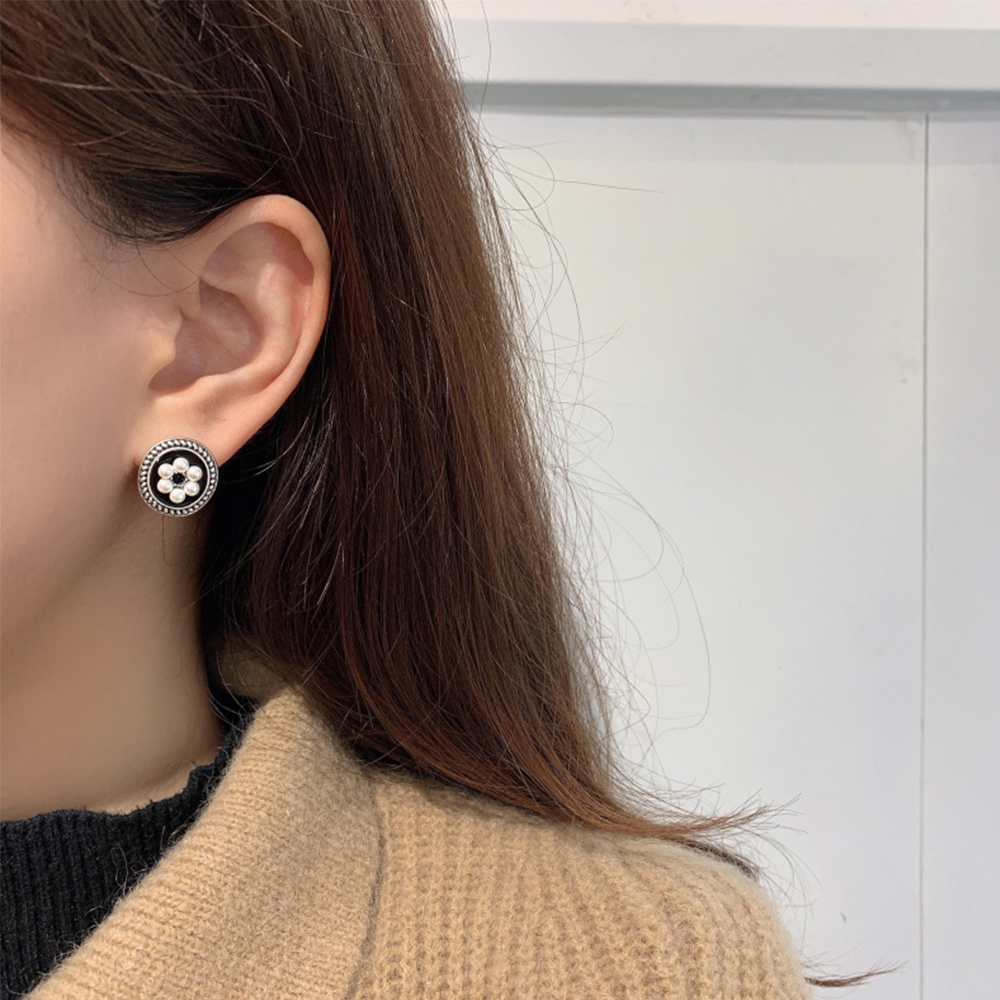 Khuyên tai nữ trang S925 tạo hình độc đáo