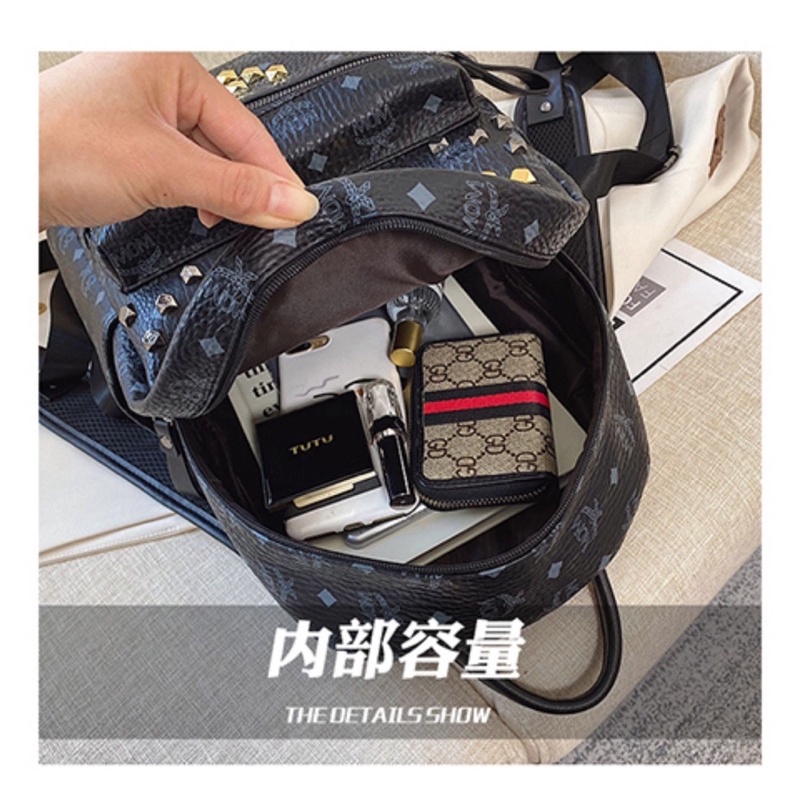 Balo đi học Balo thời trang MoM đinh tán phong cách Hàn Quốc