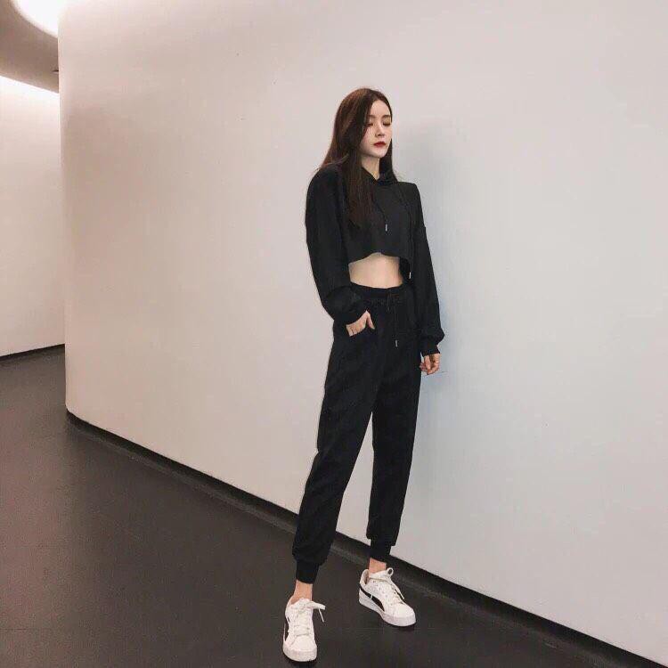 166B1 Set bộ thể thao áo croptop tay phồng và quần nỉ jogger siêu cá tính sporty girl
