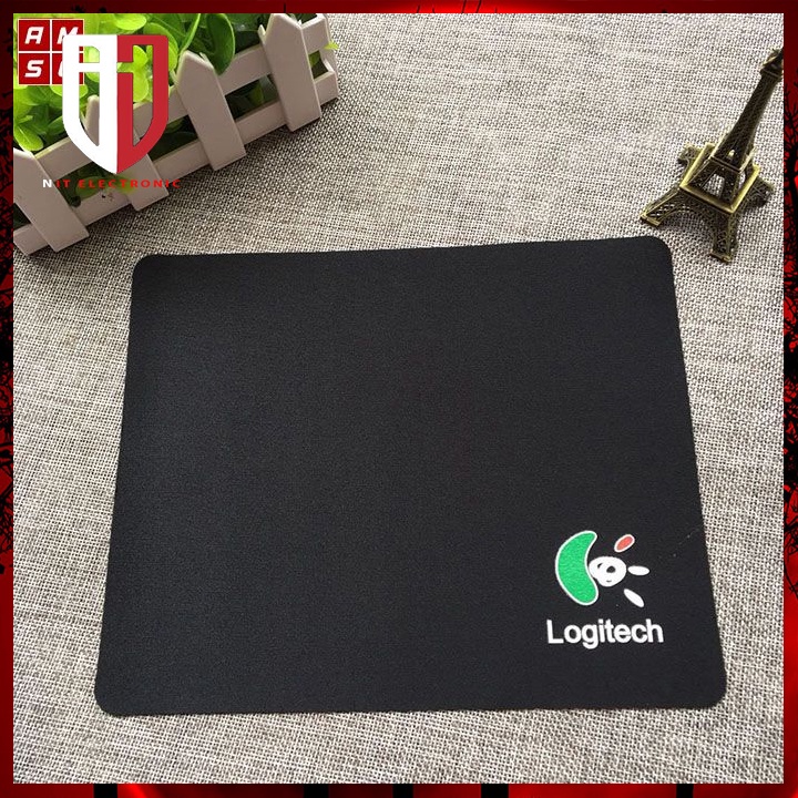 Mếng Lót Chuột Máy Vi Tính Laptop Logitech T1 Tấm Pad Chuột Bàn Di Chuột Nhỏ Văn Phòng