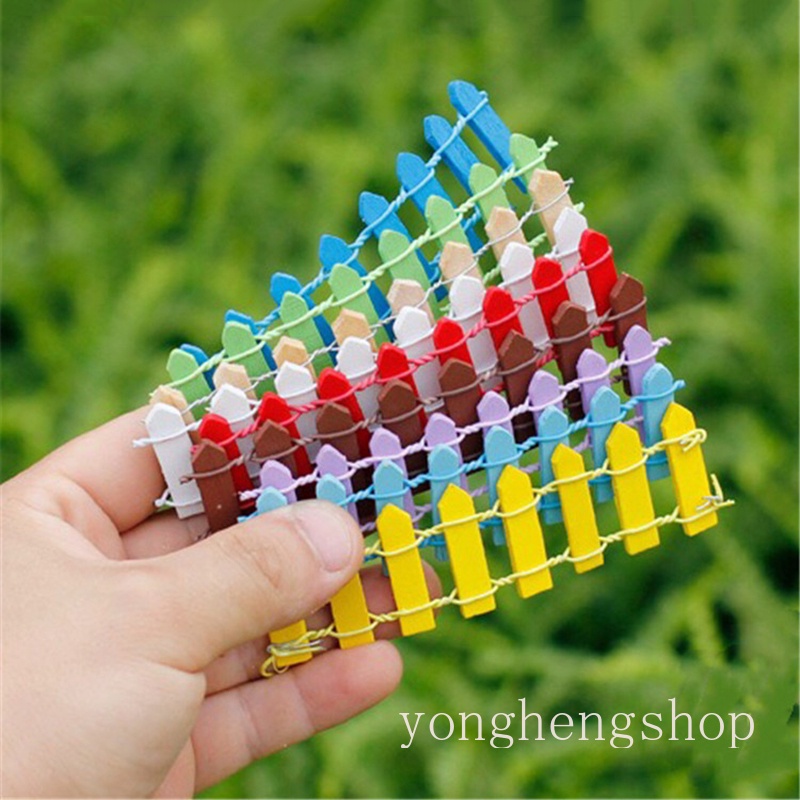 Hàng rào gỗ mô hình nhỏ nhắn dùng trang trí bánh kem