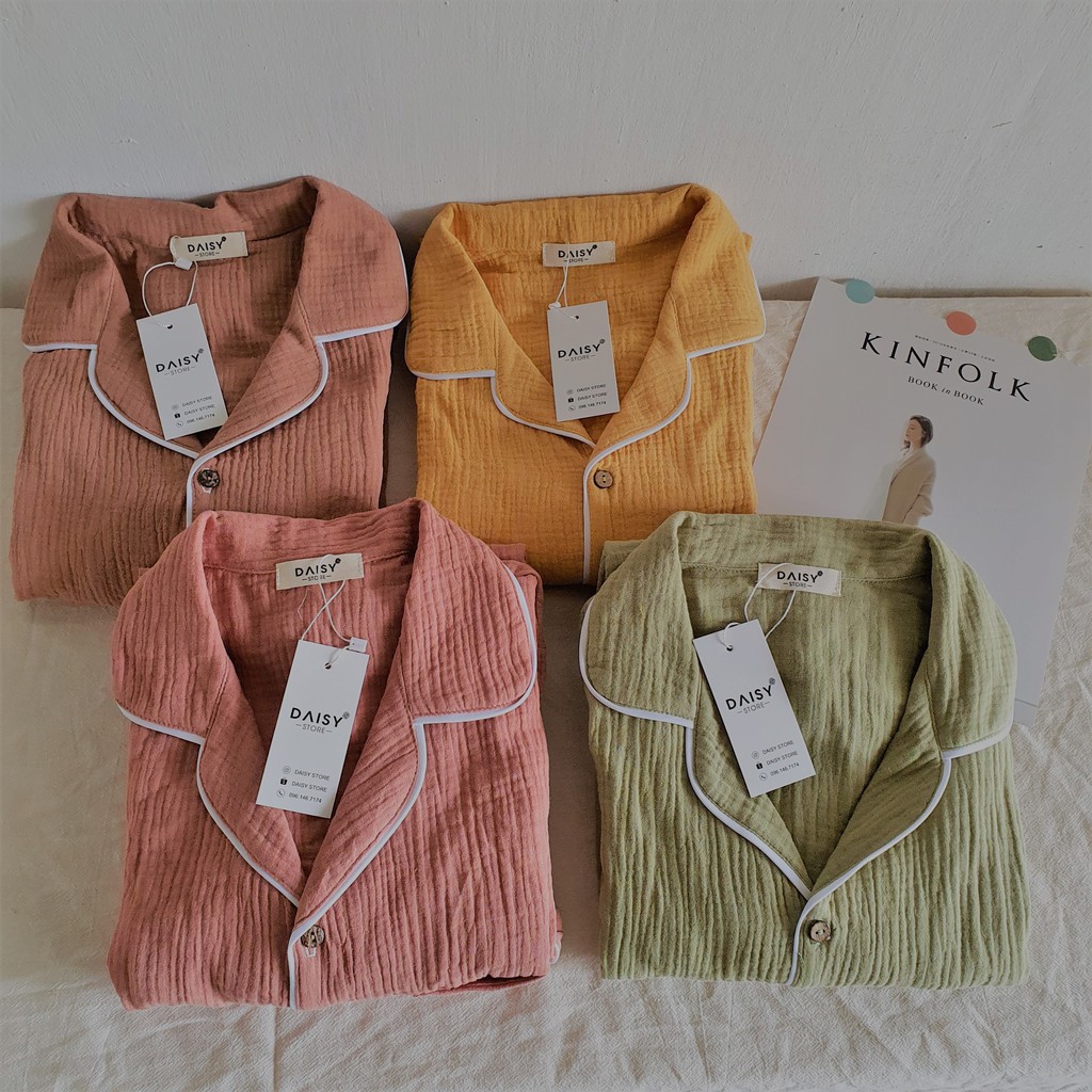Pyjama mặc nhà đùi xô muslin trơn với bảng màu xinh Hàn