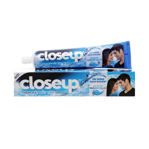 Kem đánh răng trắng răng thơm miệng Close Up /Kem đánh răng Closeup Tinh Thể Băng Tuyết 180g