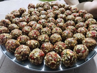 Bánh mooncake nhà làm!
