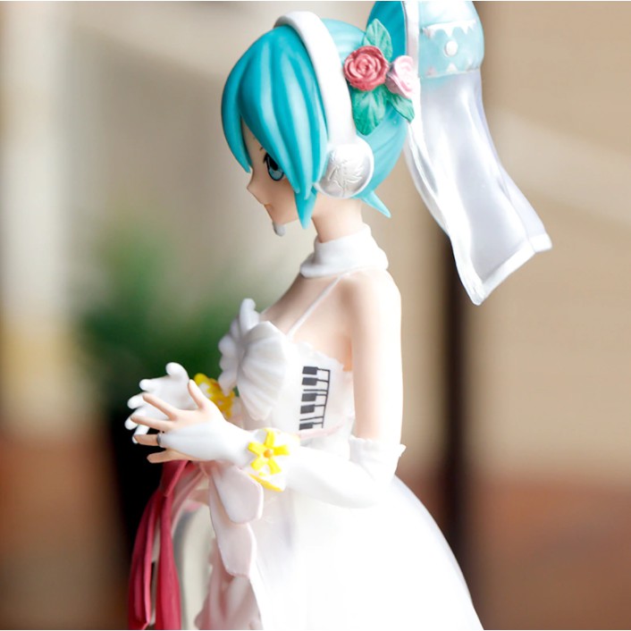 Mô Hình Figure Hatsune Miku White Dress - Cao 26cm