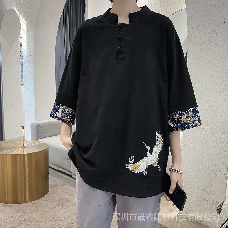 Áo nam tay ngắn thêu hình chim hạc trẻ trung