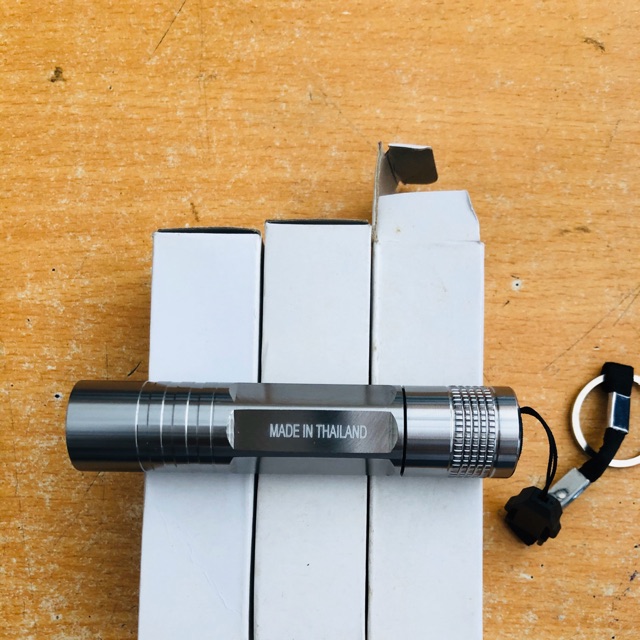 Đèn pin mini siêu sáng