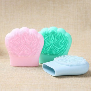 Miếng silicon rửa mặt hình móng vuốt mèo.