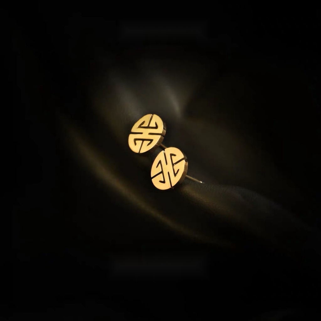 Bông tai nữ titan chữ thọ E5-404 - CAM KẾT KHÔNG GỈ, KHÔNG BAY MÀU - BẢO HÀNH 12 THÁNG