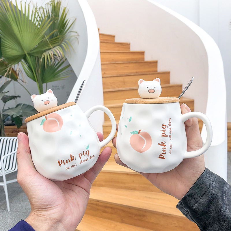 Ly, cốc sứ hình đào nắp sứ chú gấu siêu kute, kèm hộp