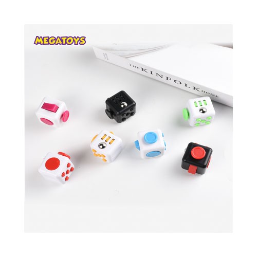 Chính hãng - Chính hãng - Đồ chơi giảm stress-khối vuông thần kỳ Fidget Cube - 711