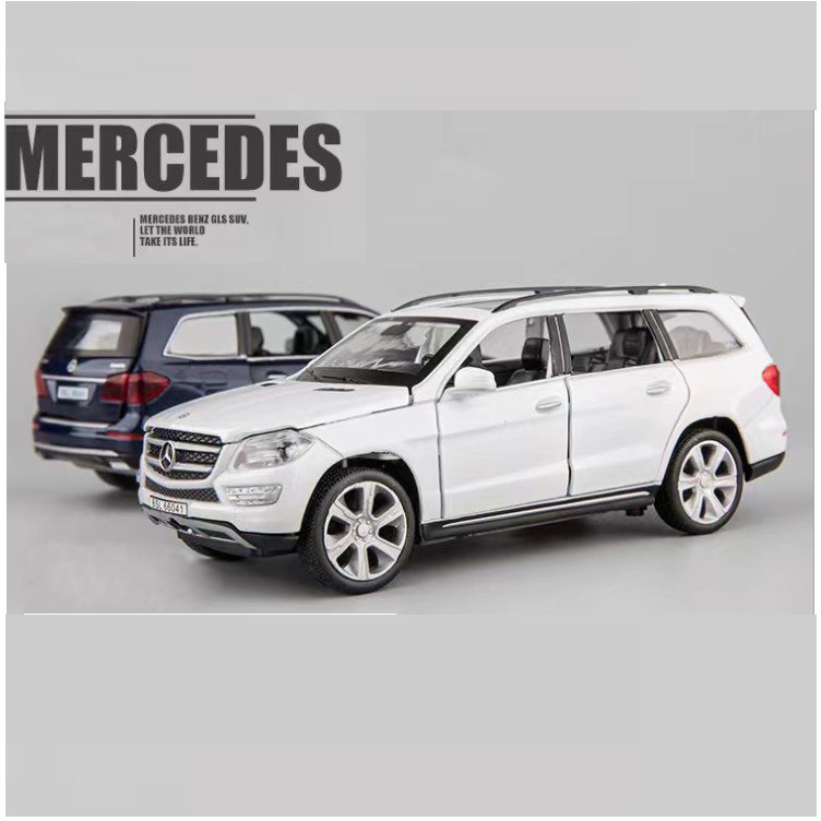 Xe mô hình ô tô MERCEDES GL450 bằng sắt chạy cót có âm thanh và đèn xe chạy bằng cót tỉ lệ 1:32