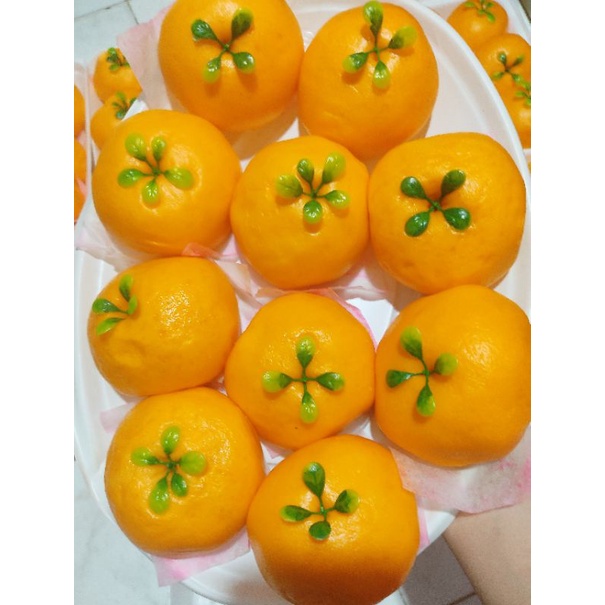 Hộp 8 bánh bao quýt nhân đậu dừa môn